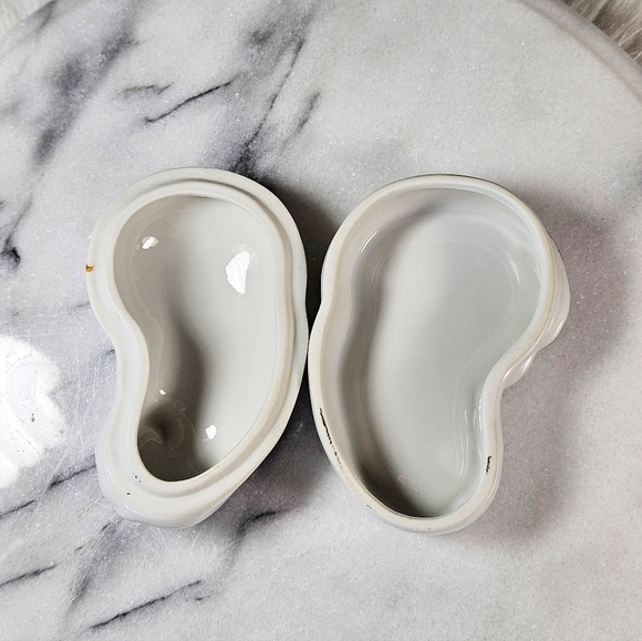 Vintage Palais De Versailles Elizabeth Arden Sleeping Cat Kitten Trinket Box - Picture 6 of 12